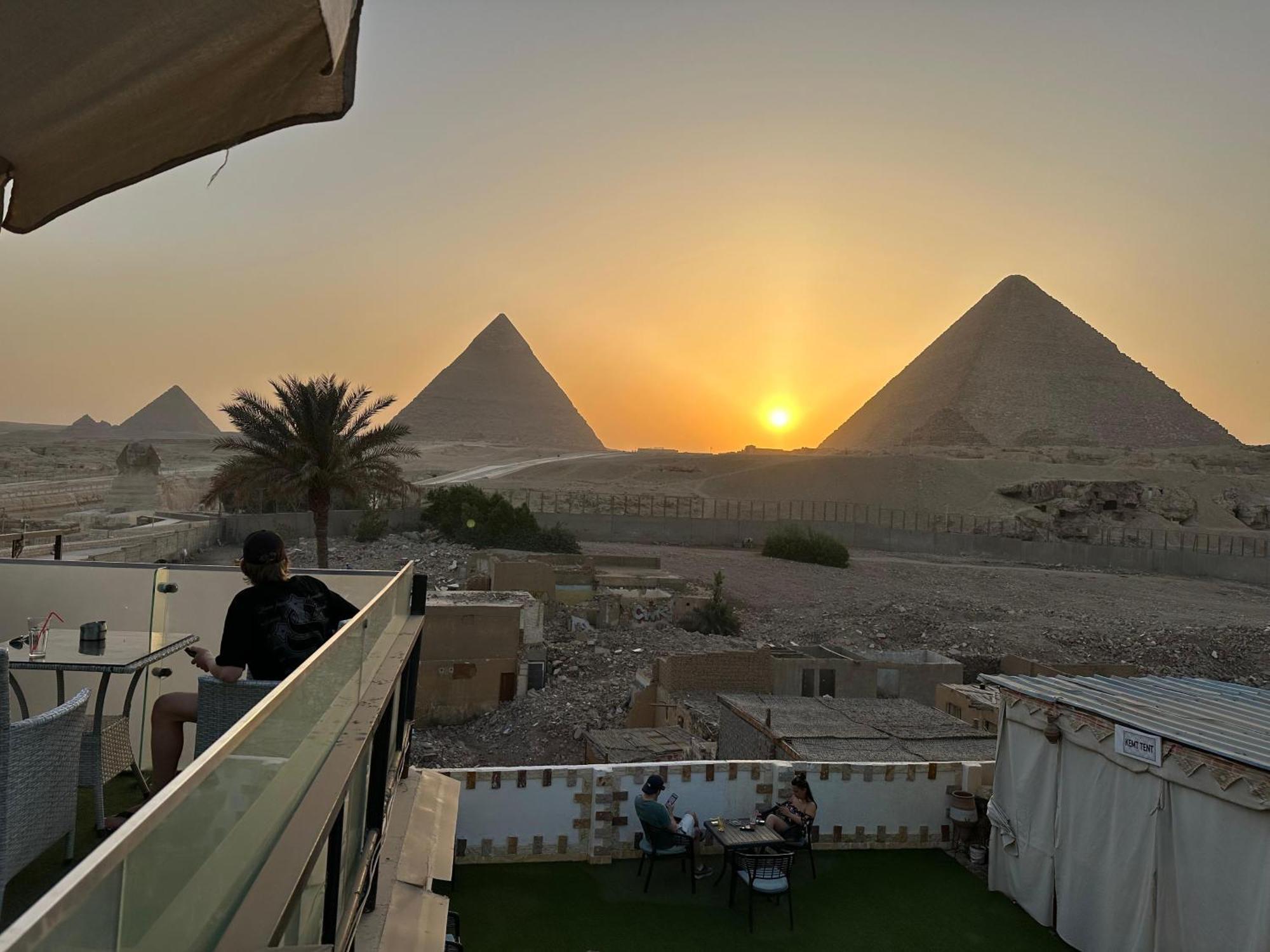 Golden Scarab Pyramids Hotel Kafret el-Gabal 외부 사진
