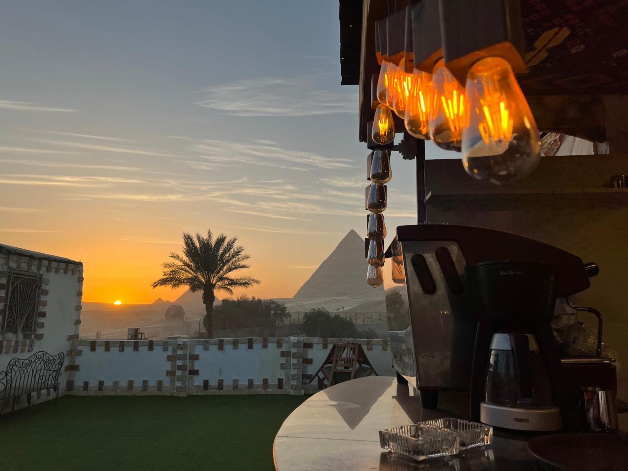 Golden Scarab Pyramids Hotel Kafret el-Gabal 외부 사진