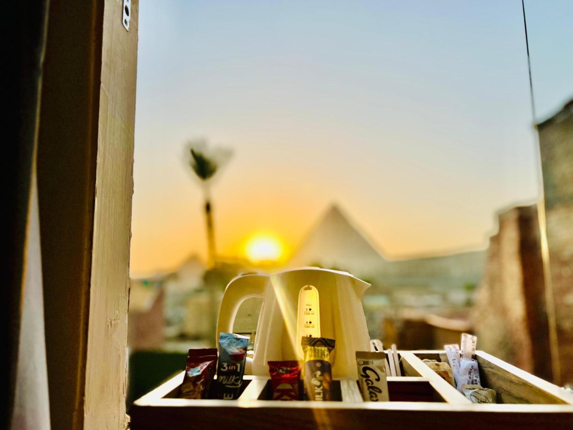 Golden Scarab Pyramids Hotel Kafret el-Gabal 외부 사진