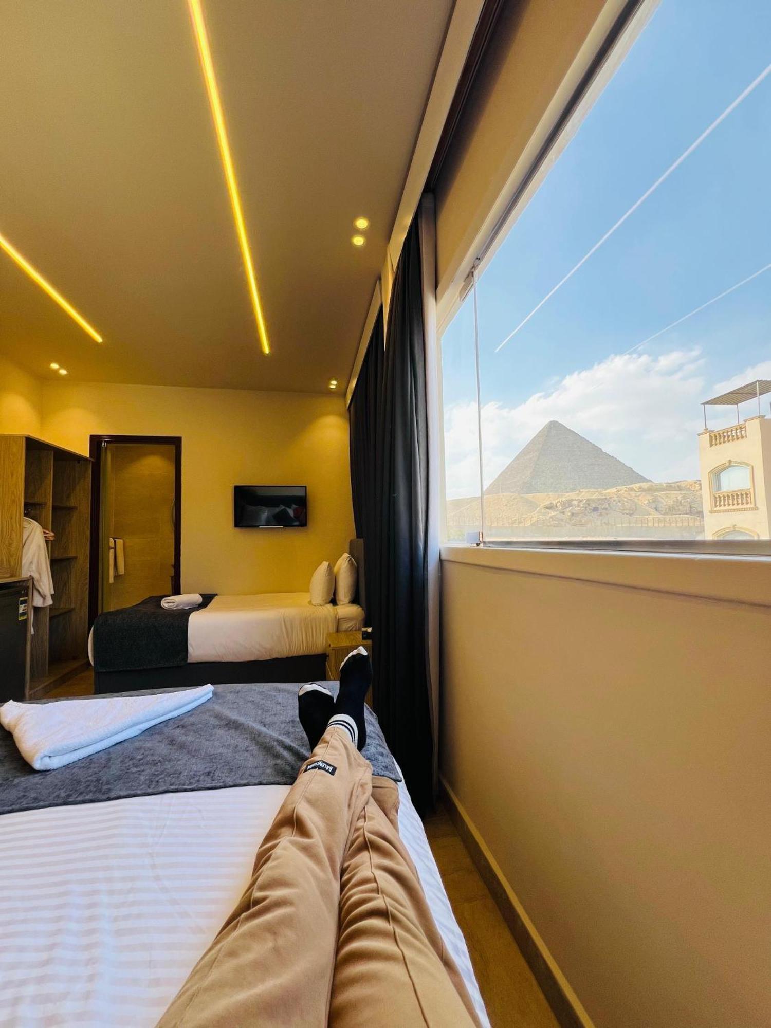 Golden Scarab Pyramids Hotel Kafret el-Gabal 외부 사진